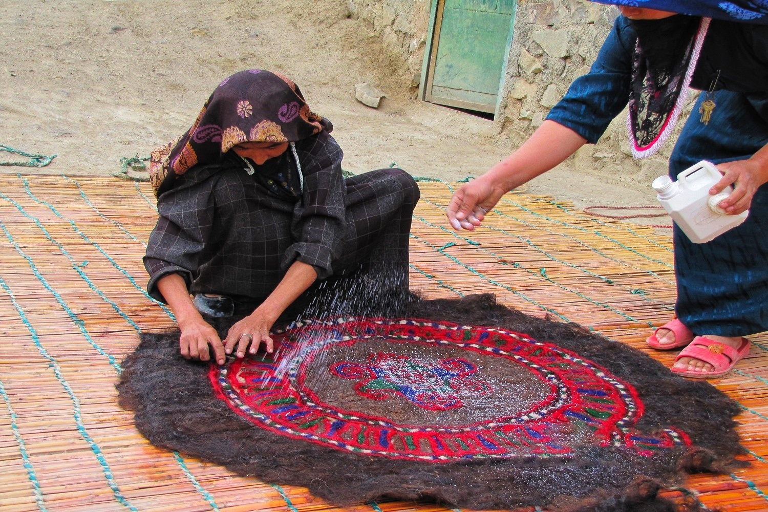 نمد، تبلور نقوش رنگین هنر در صنایع‌دستی خراسان شمالی